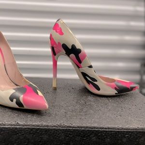 Camo All Leather Pumps 6.5